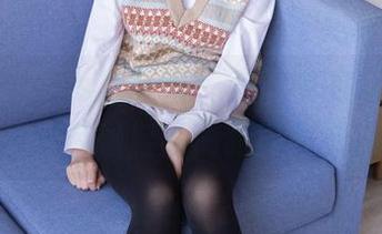 BoBoSocks袜啵啵 - 套图中的小甜豆，被自己芭蕾鞋的高跟搞到崩溃！