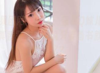 GIRLT果团网 - 慎入：蜜桃Q妹儿的校服写真，真香警告！谁说只要看书就能生动的追忆？