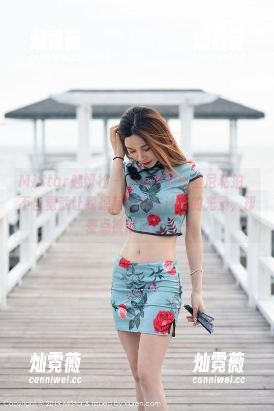 MiStar魅妍社 - 小沫琳的比基尼私拍，不自觉就让我想起去年去沙滩的光景，却差点被晒成红虾…
