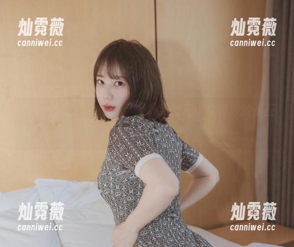 摆脱凡俗，MyuA(뮤아)最新图库中女神般的存在，回头率100%。