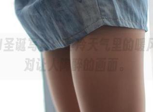 ROSI圣诞写真：寒冷天气里的暖风，绝对让人陶醉的画面。