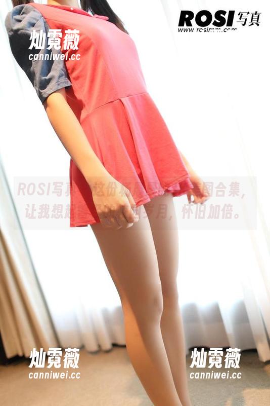 ROSI写真 - 这份杨晨晨的JK美图合集，让我想起曾经的校园岁月，怀旧加倍。