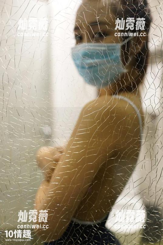 ROSI写真中的黑边蕾丝，有点少见，想看不敢说的那种