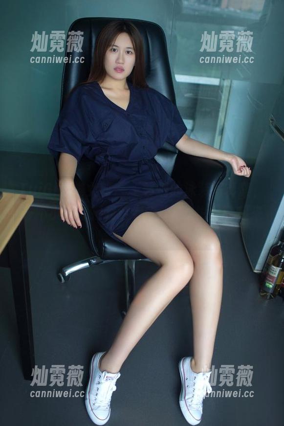 TuiGirl推女郎 - 王馨瑶的泳装写真集，一不小心就把我这老Coffee也晃动起来了！