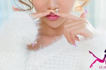 UGirls尤果网 - 李思宁的比基尼写真，能让海风都嫉妒！