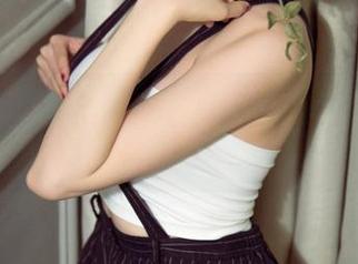 UGirls尤果网 - 福利！赵智妍的裸足原图，简单粗暴，美得不可思议！