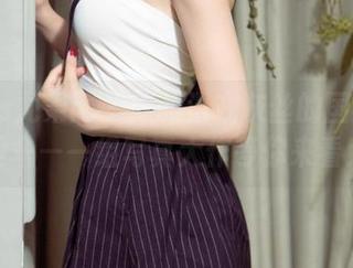 UGirls尤果网 - 陈雅漫在灰丝的国度中出没——一组写真大作等你来看！