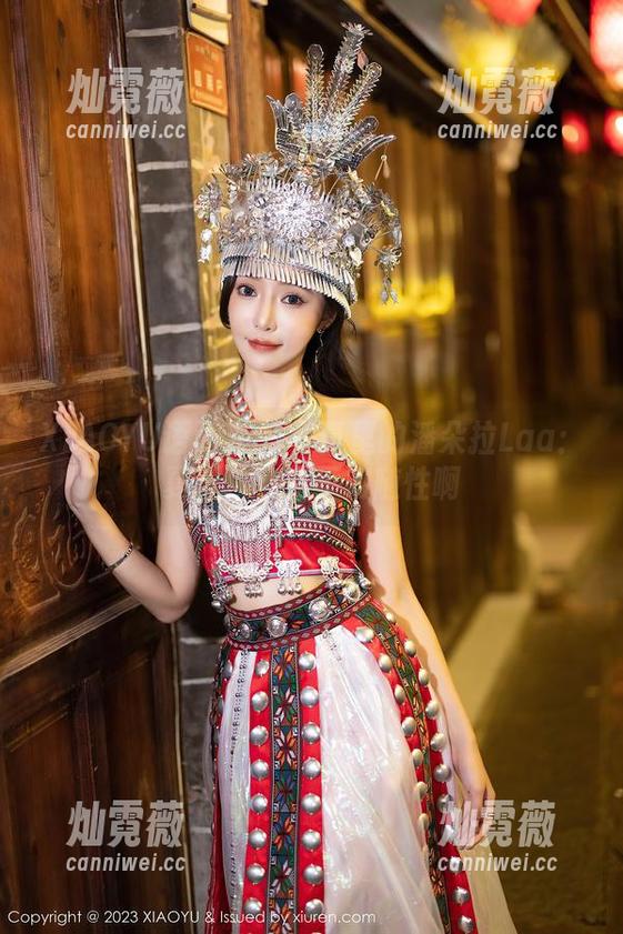 XIAOYU语画界 - 写真里的潘朵拉Laa：夏天，穿搭不如随性啊