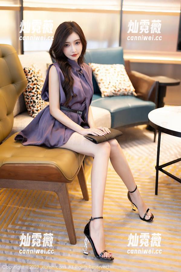 Xiuren秀人网-林文文 Xiuren秀人网 - 天使的降临:林文文写真合集,你也能拥有一双“爱心”翅膀!