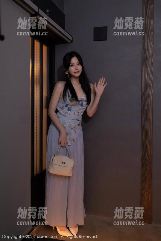 Xiuren秀人网-王馨瑶Yanni Xiuren秀人网 - 王馨瑶Yanni粉色图集:福利请拿走,色彩请自留,饱眼福的时刻来了!