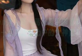 Xiuren秀人网 - 葛征高清御姐写真集——反射出你心中的女神像？