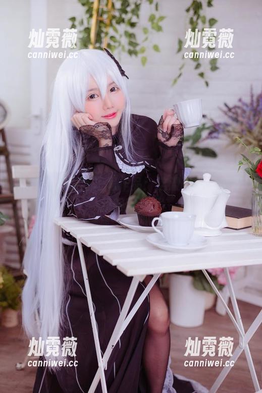 sally多啦雪短裙作品：这波搭配，能把我眼睛瞎了