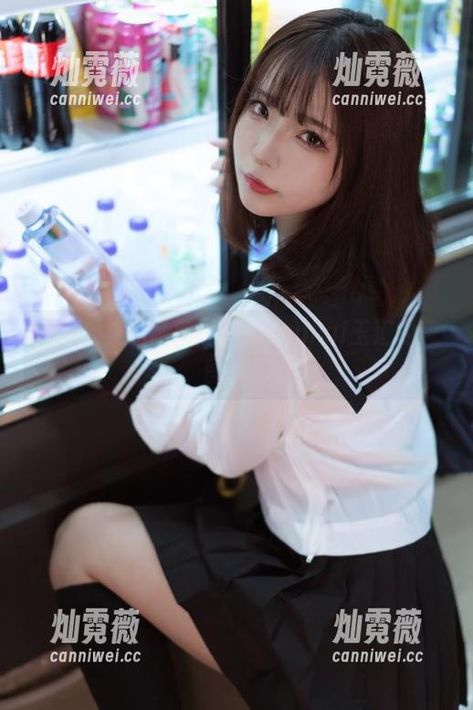 一双棉袜的私房野望：yuuhui玉汇的美图观察