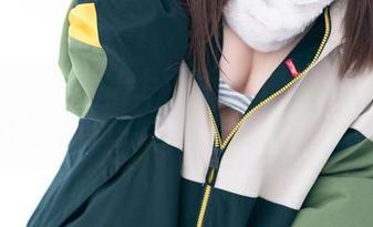 看完けん研的护士写真图包，我的心情比刚打完疫苗还要开心，快让我预约！