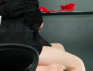 丽柜 - 敏儿的天使造型，想问生死簿在哪里？
