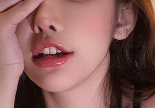 微密圈 - 于芷晴：美图能让壁纸失业的女神，不知道谁还敢往上贴画呢！