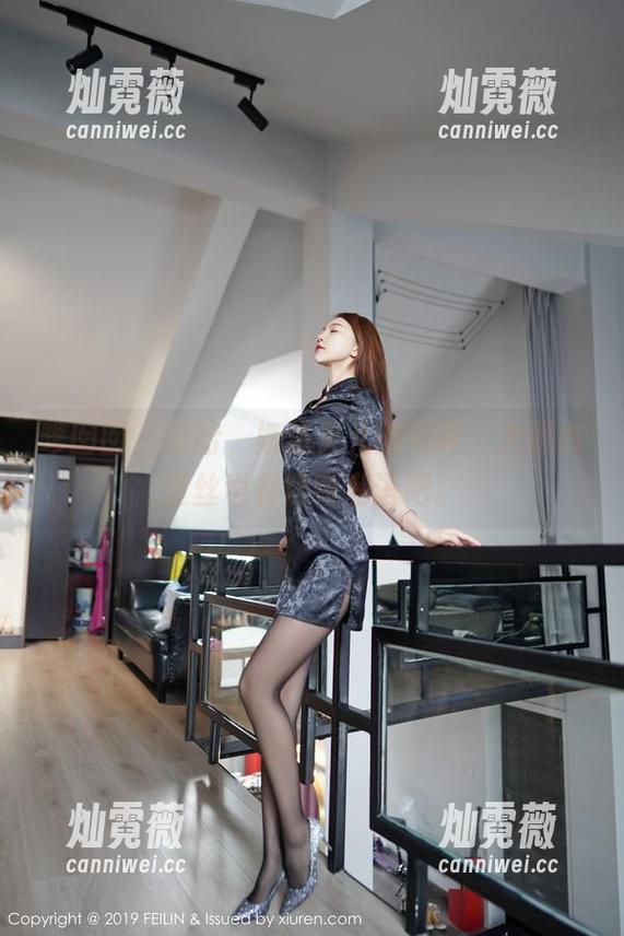 嗲囡囡 - 啊哈，娜依灵儿的写真，大概裤里丝也在窃窃私语吧。