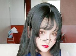夏鸽鸽不想起床猫耳造型，这图啥时候分享的？白+黑实在太绝了！