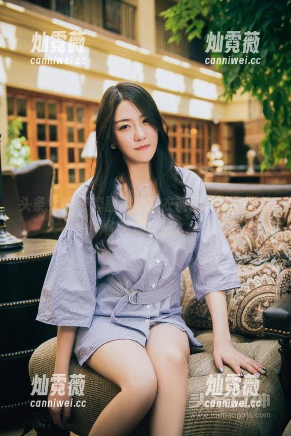 头条女神 - 套图里的睡衣诱惑，苏子淇让你无法自拔。
