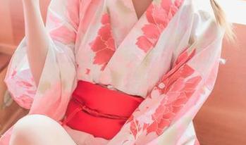 小野妹子w又来了，带给我们的是偶像大师与涩谷凛的完美碰撞，图片真心不错。