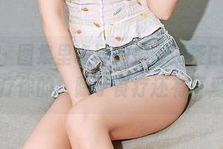 尤蜜荟 - 图集里诡异的护士奶茶Emily：治疗你的，除了食疗还有可爱！