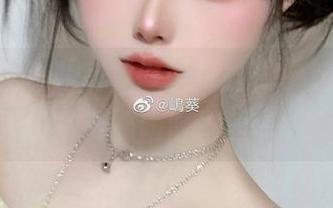嶋葵的白丝私房，谁能抵挡得了这温柔的陷阱呢？