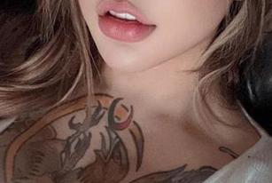 微密圈 - 希希Gina，海边的写真，难道我应该考虑考水上摄影吗？