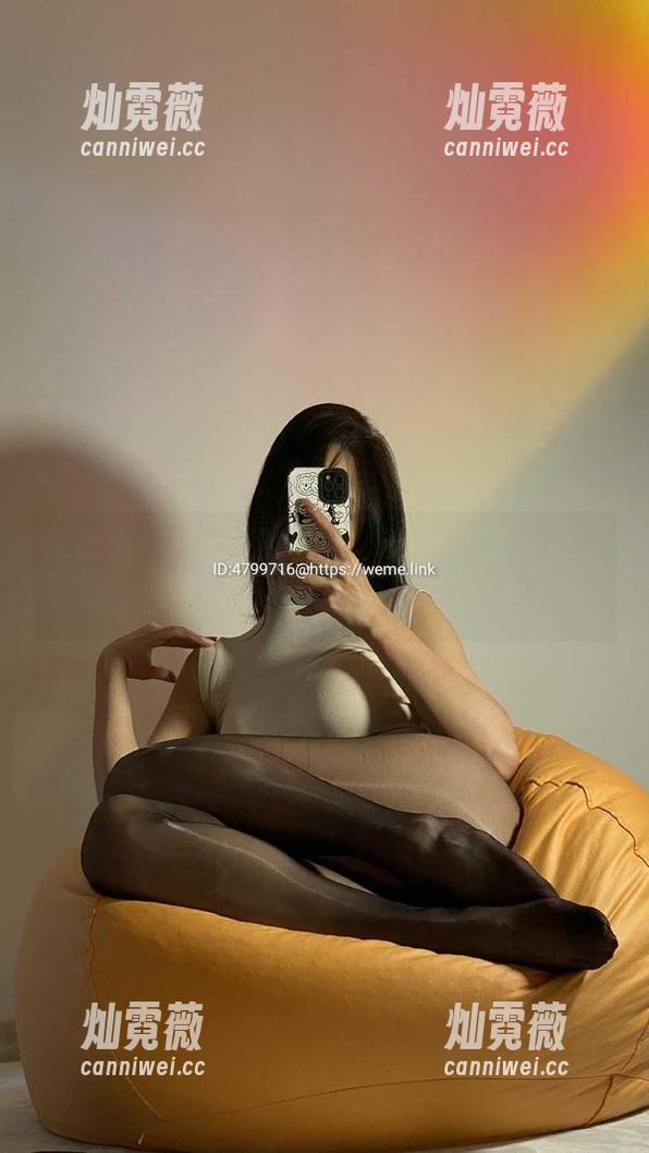 徐绾绾yyyy 微密圈 - 新鲜出炉的图集,徐绾绾yyyy的白裙,羡慕得让人浮想联翩!