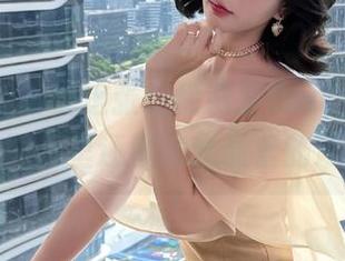 微密圈 - 听说这张是徐莉芝Booty的夏日私房，图片里还藏着我最爱的冰淇淋！