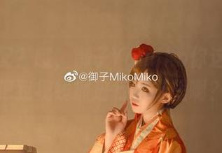 全套搭配？哦，御子Yumiko你这是打算把我视线抓进行李箱里啊？