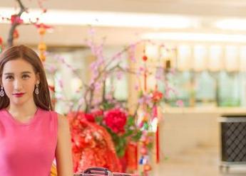 推女神 - 高跟鞋图册：歆小兔chobits，想必这鞋子里藏了不少段子吧？