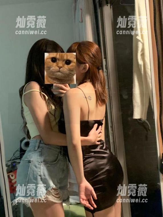 微密圈 - 不按套路出牌的无敌哒小姨妈，体操服合集值得一看！