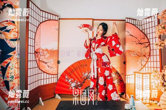 果团网 - 有种“教室日常”看法——龚玥菲全集原图里的温馨