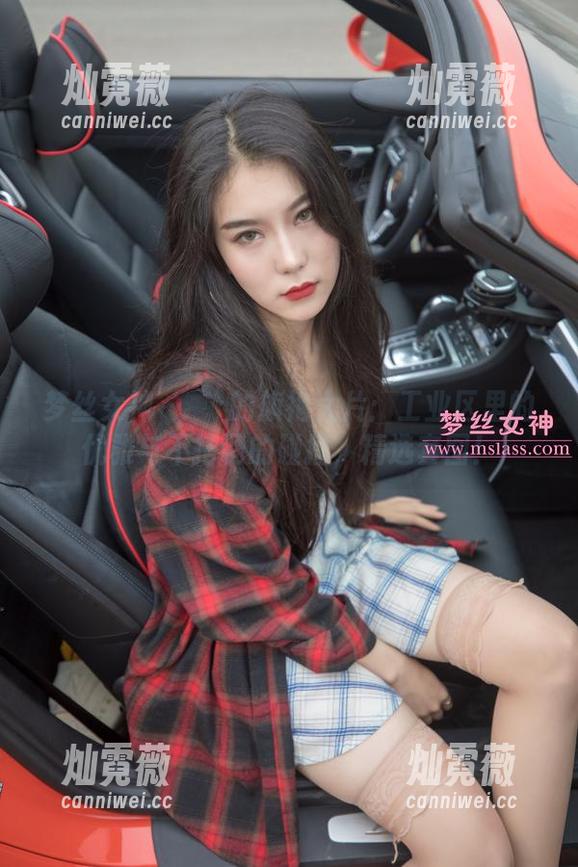 梦丝女神 - 玥玥的旗袍大片：工业区里的优雅与不搭调的碰撞，精选套图！