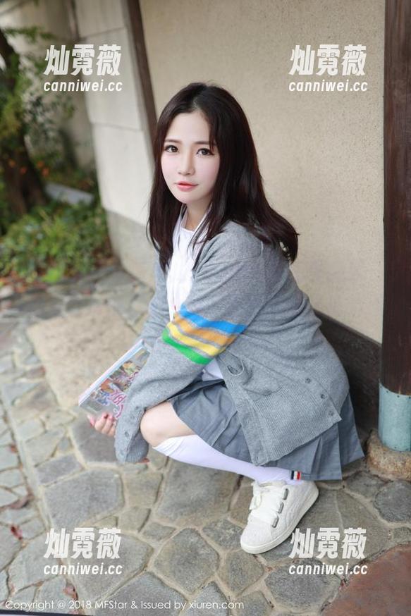模范学院 - 唐琪儿Beauty高清作品集，裸足出街的日子，嫉妒那双流露幸福的小脚！