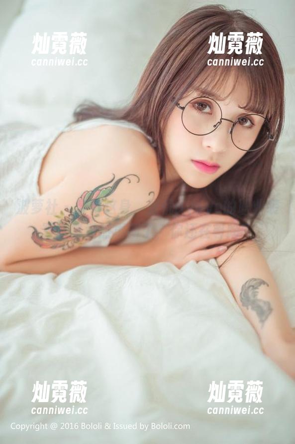 波萝社 - 穿好这身，张优ayoyo的职业装写真集竟然更新了，你还在等啥？