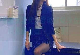 泥泥汝借助无圣光，尝试打破少女图集的“光明规则”，未果！