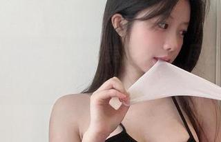 微密圈 - 火龙果羊的美足作品，尽在那个无人问津的网盘