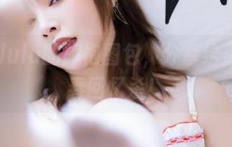白露Bululu的旗袍图包，分享给你一波青春回忆杀！
