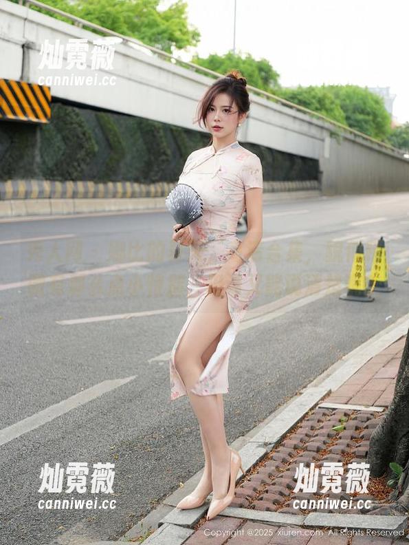 秀人网 - 娜比的夏天，高清合集，貌似稍微有那么点小特别，但谁又能说清楚呢？