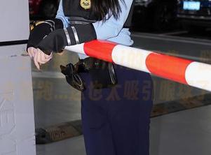 秀人网 - 王馨瑶yanni的图集，腿长到可以老婆跑...这也太吸引眼球了吧