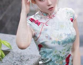 秀人网 - 高清写真集，肉晴MINI在教室里的一切细节