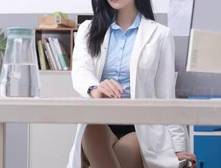 秀人网 - 奇怪，金幼汐Vivian的高清吊带图册让我想回去翻翻衣橱！
