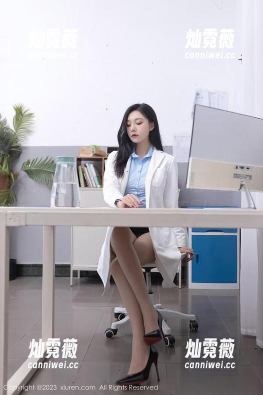 秀人网-金幼汐Vivian 秀人网 - 奇怪,金幼汐Vivian的高清吊带图册让我想回去翻翻衣橱!