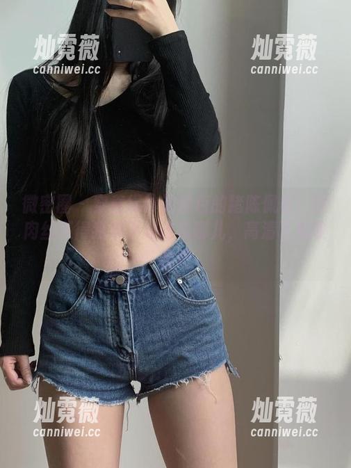 微密圈 - 穿着绿纱的粉色的猪陈佩奇：这肉丝亮得我都不知该看哪儿，高清下载收藏吧