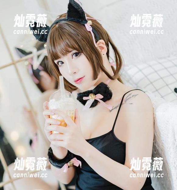 羊大真人的猫娘作品，瞧那身姿，不忍心移开视线。