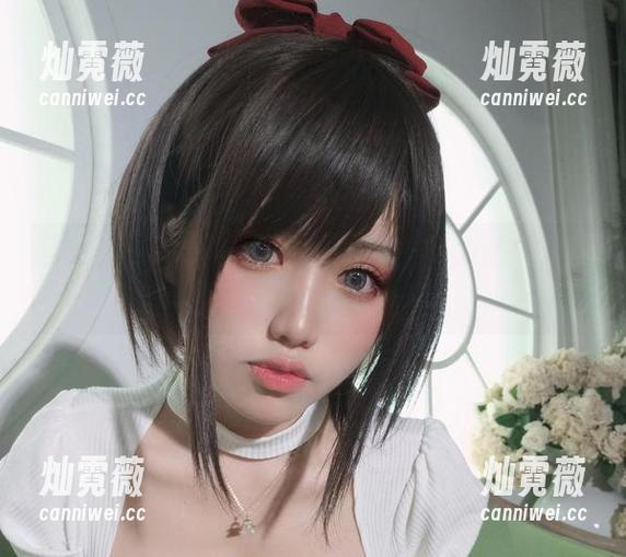 这就是芊川一笑MNK的DX，分享的都是些让人欲罢不能的套图。