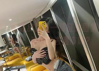 微密圈 - 蝙蝠皮服——葛征的图集，突然想问：这能穿去超市吗？
