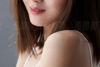 蜜桃社 - 王静瑶教室写真，原图和下载让人思绪万千