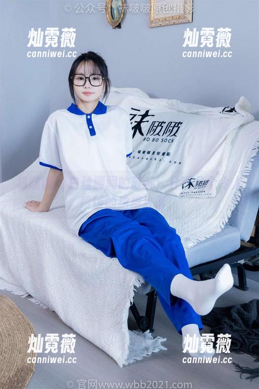 袜啵啵 - 白丝腰间的苏苏：分享几个令人喷饭的拍摄故事！